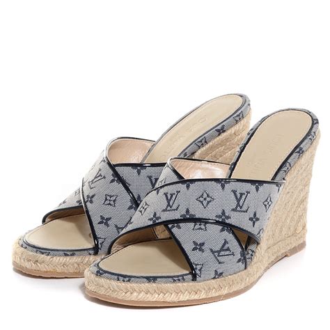 Louis Vuitton open toe slippers